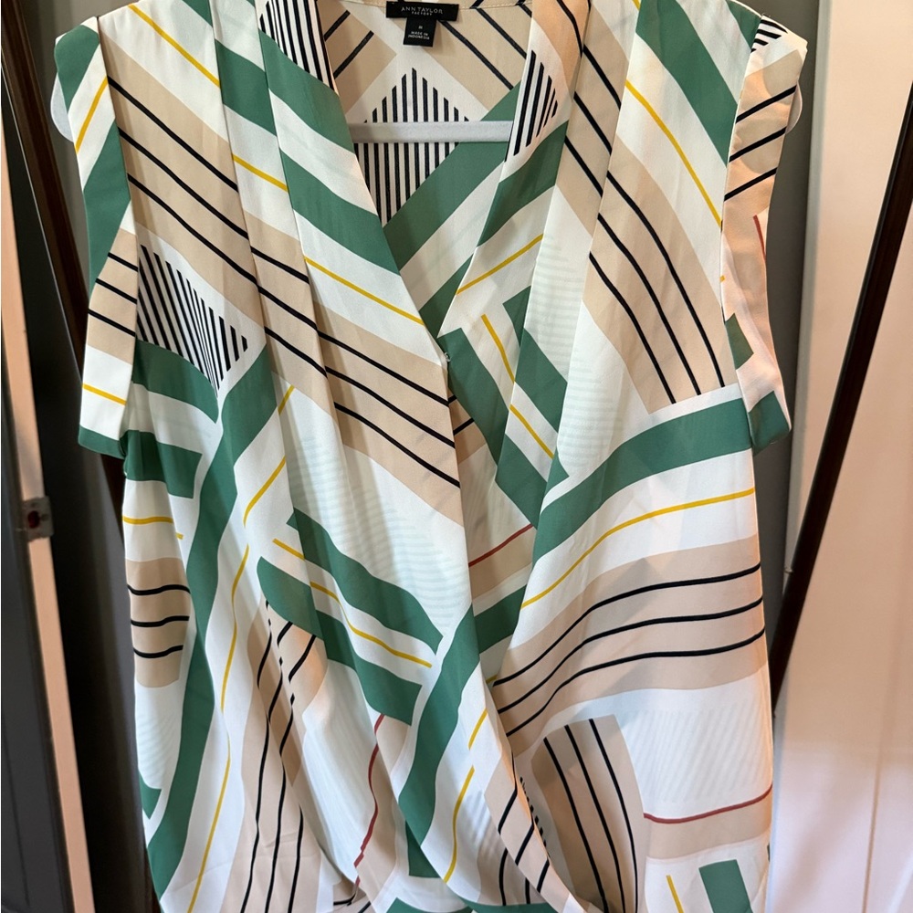 Ann Taylor Geometric Green and Cream Blouse